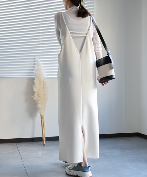 sakishimatokyo（サキシマトーキョー）の「バッグデザインキャミワンピース（ワンピース・レディース・チャコール/アイボリー/ブラック/パープル系その他・FREE）」の13枚目の写真