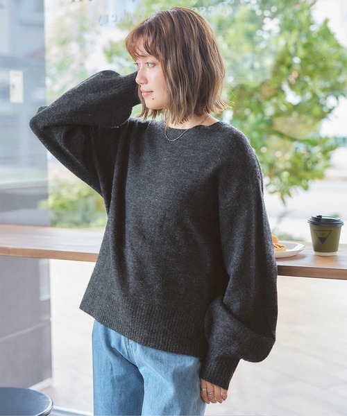 titivate(ティティベイト)の「バックリボンニット(ニット/セーター・レディース・ミント/ブラック/レッド/アイボリー・M)」の2枚目の写真