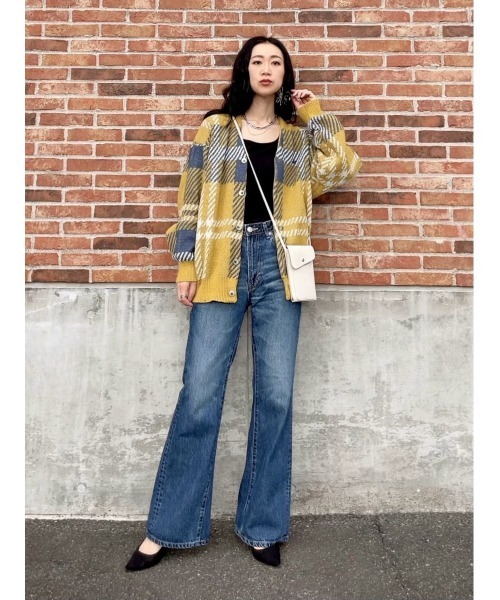 Right-on（ライトオン）の「【BEVERLY HILLS POLO CLUB】チェック柄ニットカーディガン（カーディガン/ボレロ・レディース・ブラウン/イエロー・M/L）」の9枚目の写真