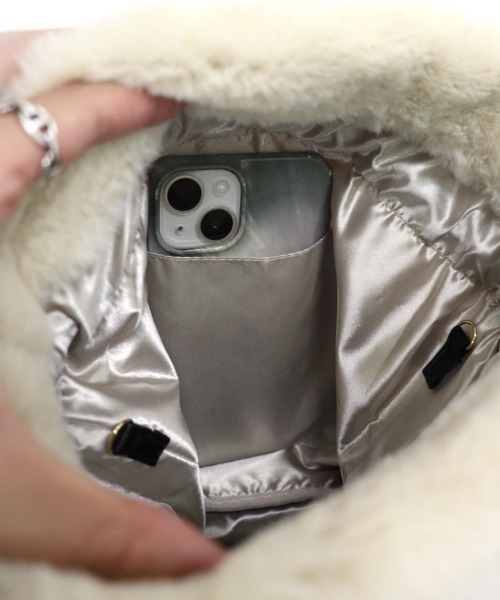 DONOBAN（ドノバン）の「巾着2WAYファーショルダー（ショルダーバッグ・レディース・レオパード/モカ/アイボリー・F）」の12枚目の写真