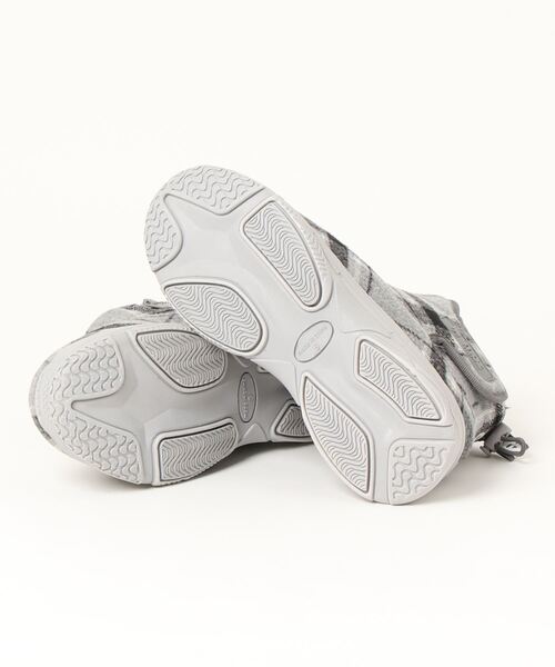 moz(モズ)の「moz(モズ)軽量スニーカーソール ダウンブーツ(ブーツ・レディース・ダークベージュ/ブルー/グレー・M/LL/S/L)」の5枚目の写真