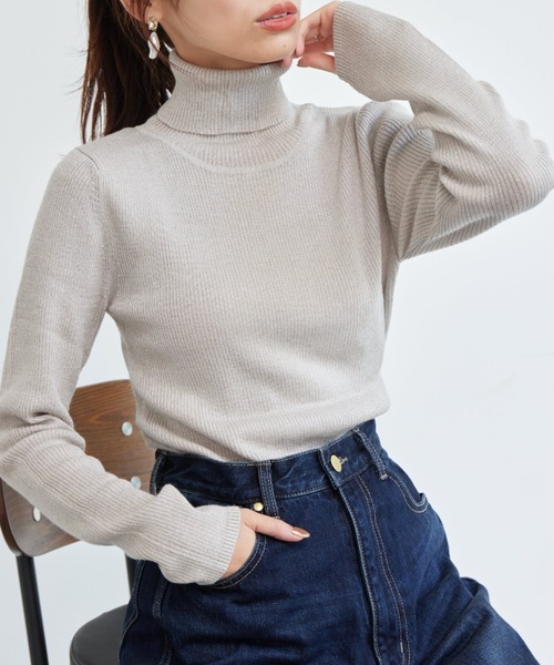 Chez toi（シェトワ）の「ウール混ラメタートルニット（ニット/セーター・レディース・グレイッシュベージュ/ブラック/アイボリー・FREE）」の22枚目の写真