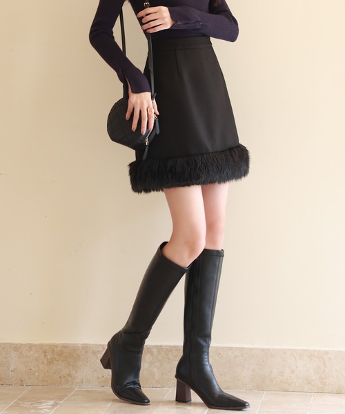 SAISON DE PAPILLON（セゾンドパピヨン）の「裾ファーハイウエストミニスカート（スカート・レディース・ピンクベージュ/ブラック/パープル・S/M/L）」の8枚目の写真