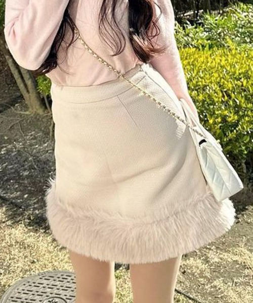 ⭐d.i.a. コーデュロイラビットファー付きミニスカート⭐サイズS⭐ ⭐d.i.a. コーデュロイラビットファー付きミニスカート⭐サイズS⭐