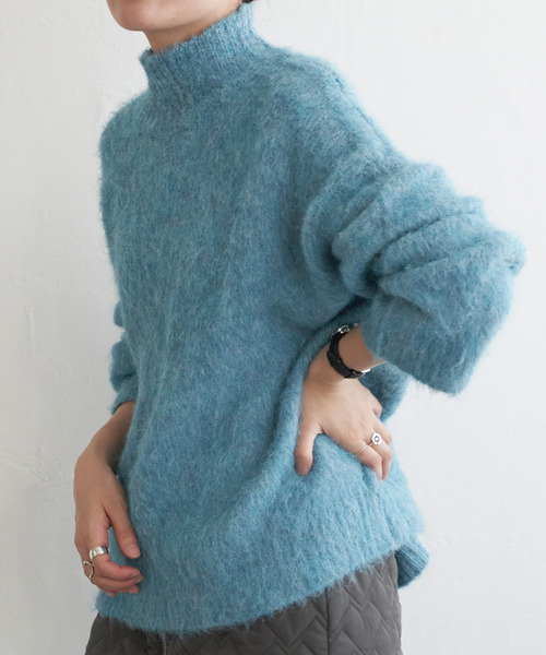 VENCEEXCHANGE（ヴァンスエクスチェンジ）の「モヘアライクハイネックプルオーバー（ニット/セーター・レディース・ブルー/オフホワイト/グレー/チャコールグレー・FREE）」の5枚目の写真
