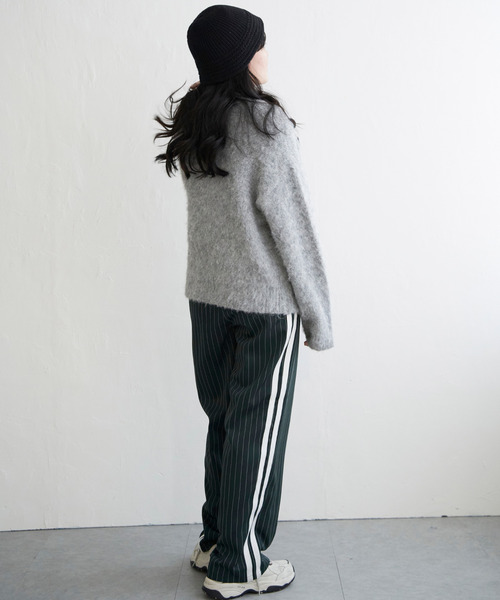 VENCEEXCHANGE（ヴァンスエクスチェンジ）の「モヘアライクハイネックプルオーバー（ニット/セーター・レディース・ブルー/オフホワイト/グレー/チャコールグレー・FREE）」の15枚目の写真