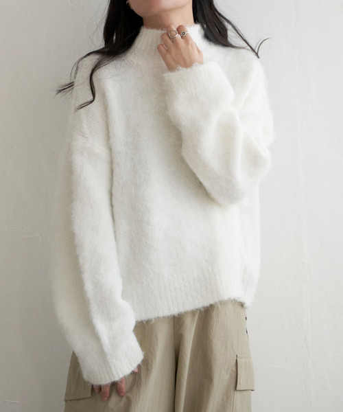 VENCEEXCHANGE（ヴァンスエクスチェンジ）の「モヘアライクハイネックプルオーバー（ニット/セーター・レディース・ブルー/オフホワイト/グレー/チャコールグレー・FREE）」の18枚目の写真