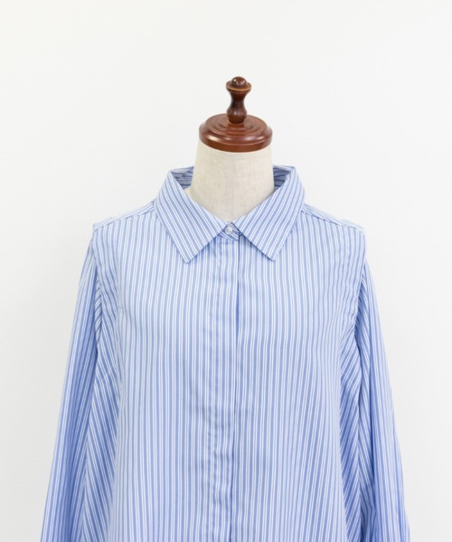 CLETTE(クレット)の「オープンショルダーシャツ(シャツ/ブラウス・レディース・ブルー/オフホワイト・3L/LL/4L)」の19枚目の写真