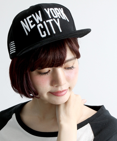 WEGO（ウィゴー）の「WEGO/NEWYORKCITYベースボールキャップ（キャップ・メンズ・ネイビー/ホワイト/ブラック・FREE）」の2枚目の写真