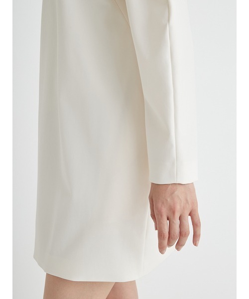 emmi（エミ）の「【emmi atelier】ストレッチミニワンピース（ワンピース・レディース・ブラック/オフホワイト・1/0）」の4枚目の写真