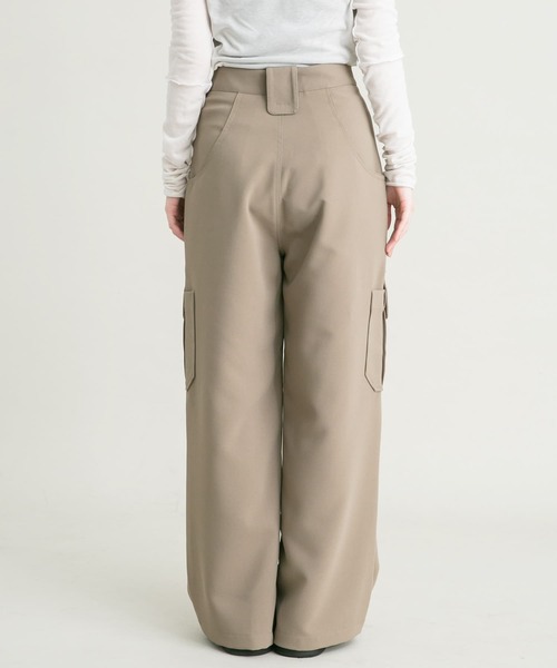 KBF（ケイビーエフ）の「ワークディティールミリタリーパンツ（その他パンツ・レディース・チャコールグレー/カーキ・ONE）」の14枚目の写真