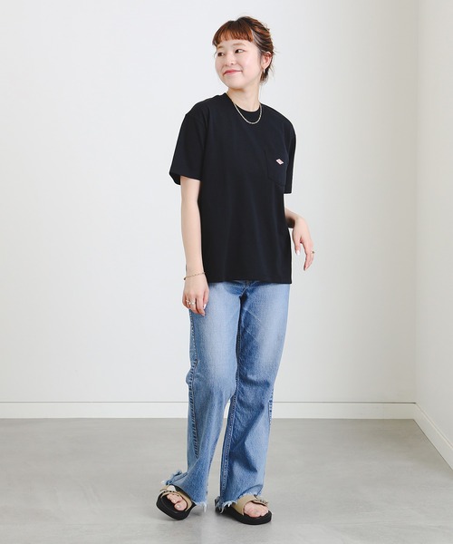 DANTON（ダントン）の「DANTON / SHORT SLEEVE POCKET T-SHIRT PLAIN（S～M）（Tシャツ/カットソー・レディース・ブラック/ブラウン系その他2/ホワイト/ブルー系その他/オレンジ系その他4/パープル/ダークグリーン/ホワイト系その他7・MEDIUM/SMALL）」の9枚目の写真
