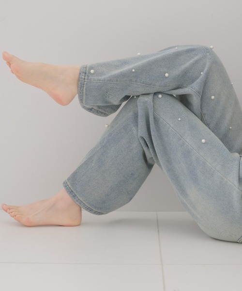 paravion（パラビオン）の「パールデニムパンツ（デニムパンツ・レディース・ライトブルー・MEDIUM/SMALL/LARGE）」の2枚目の写真