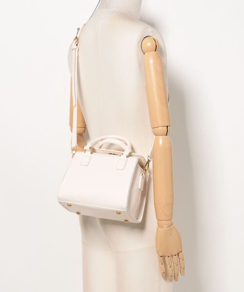 florist(フローリスト)の「【2WAY/3WAY】ヴィーガンレザーケーキボックス型ハンドバッグ/ショルダーバッグ(ハンドバッグ・レディース・ワインレッド/ブラック/ブラウン/ホワイト・FREE)」の13枚目の写真