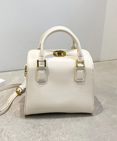 florist(フローリスト)の「【2WAY/3WAY】ヴィーガンレザーケーキボックス型ハンドバッグ/ショルダーバッグ(ハンドバッグ・レディース・ワインレッド/ブラック/ブラウン/ホワイト・FREE)」の5枚目の写真