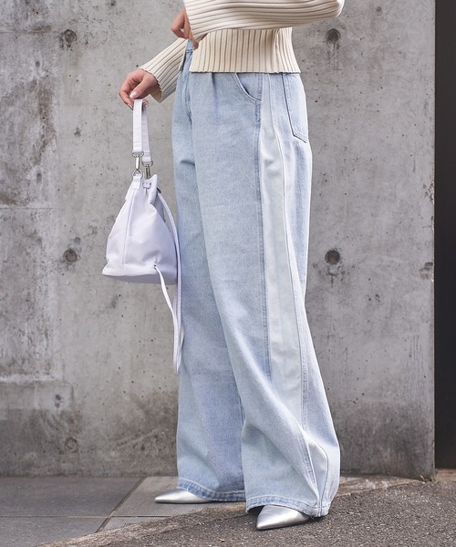 Chico（チコ）の「【2024SS】サイドラインワイドデニムパンツ（デニムパンツ・レディース・グレー/ブルー/スカイブルー・0/1）」の9枚目の写真