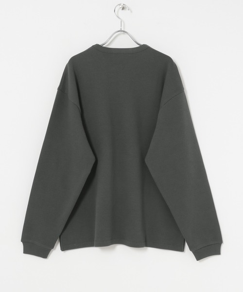 URBAN RESEARCH（アーバンリサーチ）の「『UR TECH』 度詰めワッフルロングスリーブ（Tシャツ/カットソー・メンズ・チャコールグレー/オフホワイト/ベージュ系その他/グリーン系その他・LARGE/X-LARGE/SMALL/MEDIUM）」の7枚目の写真