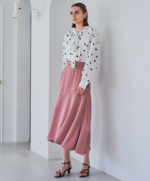 YECCA VECCA（イェッカヴェッカ）の「ドット柄シアーリボンブラウス（シャツ/ブラウス・レディース・オフホワイト/ブラック・FREE）」の11枚目の写真