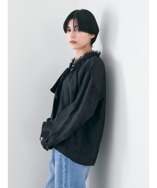 YECCA VECCA（イェッカヴェッカ）の「ドット柄シアーリボンブラウス（シャツ/ブラウス・レディース・オフホワイト/ブラック・FREE）」の17枚目の写真