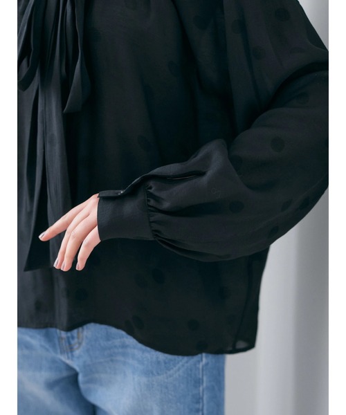 YECCA VECCA（イェッカヴェッカ）の「ドット柄シアーリボンブラウス（シャツ/ブラウス・レディース・オフホワイト/ブラック・FREE）」の21枚目の写真