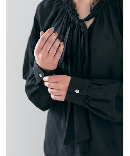 YECCA VECCA（イェッカヴェッカ）の「ドット柄シアーリボンブラウス（シャツ/ブラウス・レディース・オフホワイト/ブラック・FREE）」の22枚目の写真