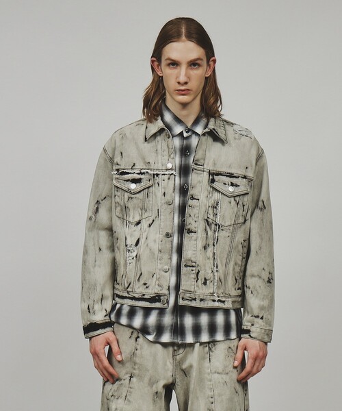 tk.TAKEO KIKUCHI(ティーケータケオキクチ)の「◆ハードブリーチ&ダメージデニム ブルゾン(デニムジャケット・メンズ・グレー系3/ブルー系3・02/03)」の11枚目の写真