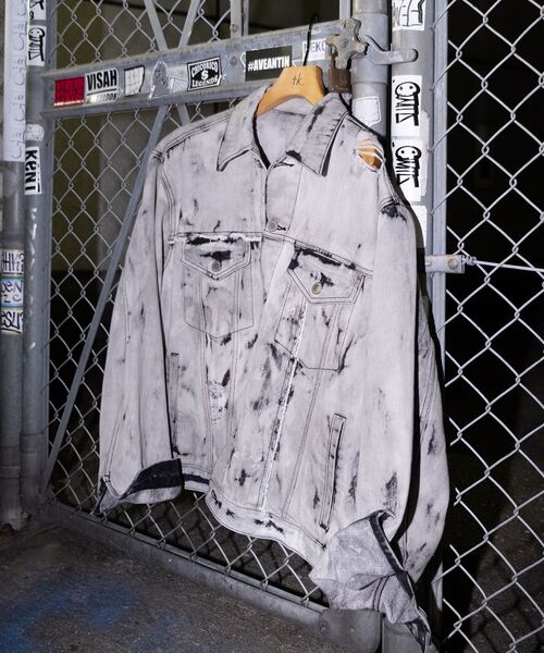 tk.TAKEO KIKUCHI(ティーケータケオキクチ)の「◆ハードブリーチ&ダメージデニム ブルゾン(デニムジャケット・メンズ・グレー系3/ブルー系3・02/03)」の16枚目の写真