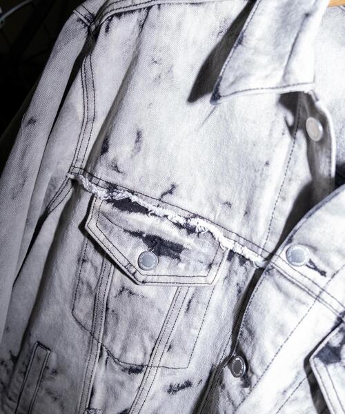 tk.TAKEO KIKUCHI(ティーケータケオキクチ)の「◆ハードブリーチ&ダメージデニム ブルゾン(デニムジャケット・メンズ・グレー系3/ブルー系3・02/03)」の17枚目の写真