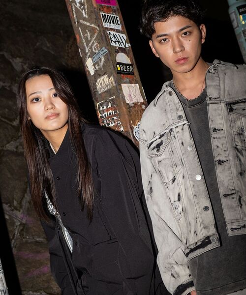 tk.TAKEO KIKUCHI(ティーケータケオキクチ)の「◆ハードブリーチ&ダメージデニム ブルゾン(デニムジャケット・メンズ・グレー系3/ブルー系3・02/03)」の21枚目の写真