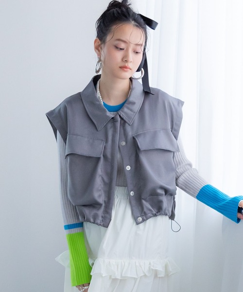 bohmal（ボマール）の「サテンジョーゼットクロップドベスト（ベスト・レディース・グレー/ブラック・MEDIUM）」の17枚目の写真