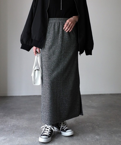 Riberry(リベリー)の「ラメタイトスカート(スカート・レディース・ブラック×シルバー/シルバー/ブラック・FREE)」の13枚目の写真