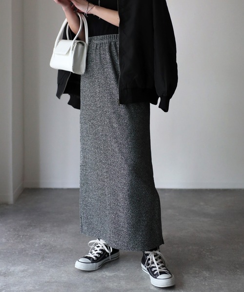 Riberry(リベリー)の「ラメタイトスカート(スカート・レディース・ブラック×シルバー/シルバー/ブラック・FREE)」の18枚目の写真