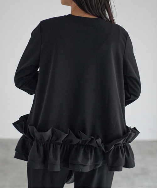 each（イーチ）の「袖パール付き裾フリルプルオーバー（シャツ/ブラウス・レディース・ベージュ/ホワイト/ブラック・FREE）」の14枚目の写真