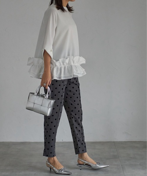 each（イーチ）の「袖パール付き裾フリルプルオーバー（シャツ/ブラウス・レディース・ベージュ/ホワイト/ブラック・FREE）」の11枚目の写真