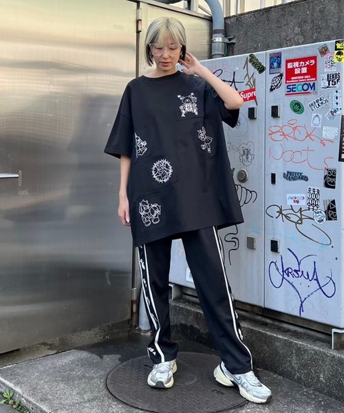 Candy Stripper（キャンディストリッパー）の「FREAK FRIENDS PATCH Tシャツ（Tシャツ/カットソー・レディース・ブラック/チャコール・2）」の9枚目の写真