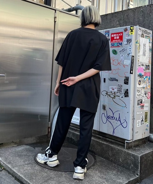 Candy Stripper（キャンディストリッパー）の「FREAK FRIENDS PATCH Tシャツ（Tシャツ/カットソー・レディース・ブラック/チャコール・2）」の12枚目の写真