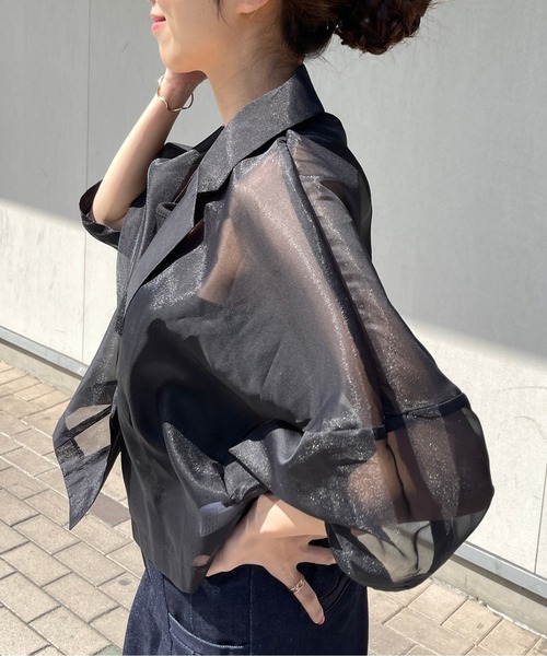 Meli rich（メリーリッチ）の「オーガンジーコクーン袖ショートジャケット（テーラードジャケット・レディース・ブラック/オフホワイト・FREE）」の3枚目の写真