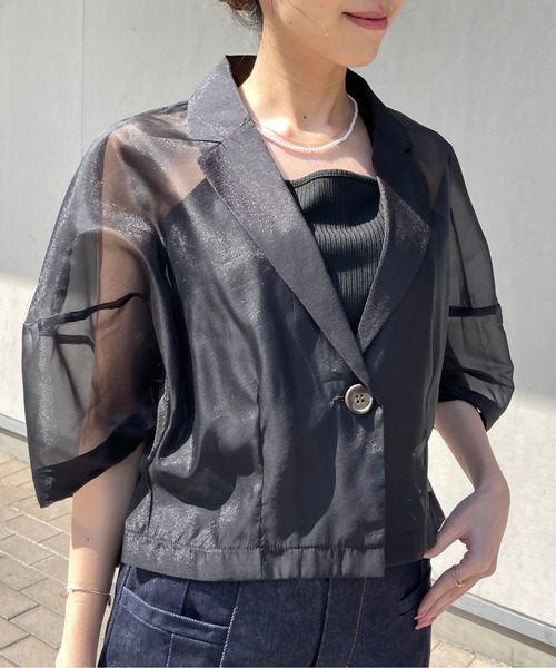 Meli rich（メリーリッチ）の「オーガンジーコクーン袖ショートジャケット（テーラードジャケット・レディース・ブラック/オフホワイト・FREE）」の5枚目の写真