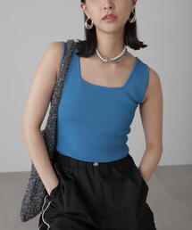 FREE'S MART | ◇［洗える］マシンウォッシャブル総針スクエアネックタンクニット(タンクトップ)