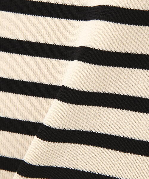 FREE'S MART（フリーズマート）の「◇［洗える］マシンウォッシャブル総針スクエアネックタンクニット（タンクトップ・レディース・ホワイト/ブルー/ブラック/ホワイト系その他/レッド・FREE）」の22枚目の写真