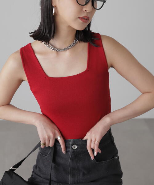 FREE'S MART（フリーズマート）の「◇［洗える］マシンウォッシャブル総針スクエアネックタンクニット（タンクトップ・レディース・ホワイト/ブルー/ブラック/ホワイト系その他/レッド・FREE）」の20枚目の写真