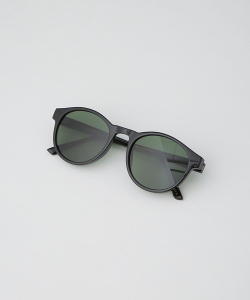 A.Kjaerbede（エキアビド）の「A.KJAERBEDE/MARVIN（サングラス・レディース・ブラック/シャンパン/その他1・FREE）」の4枚目の写真