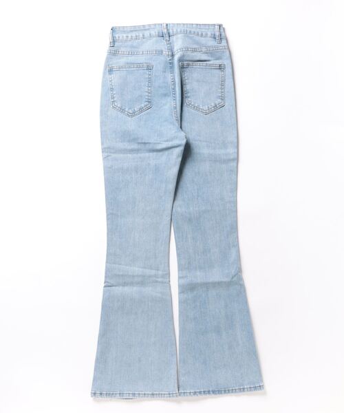 aimoha(アイモハ)の「マイクロフレアージーンズ【Aimoha】(デニムパンツ・レディース・ライトブルー/ブルー・X-SMALL/SMALL/LARGE/X-LARGE/MEDIUM)」の3枚目の写真