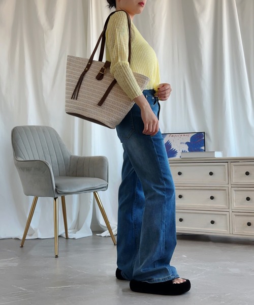 aimoha(アイモハ)の「マイクロフレアージーンズ【Aimoha】(デニムパンツ・レディース・ライトブルー/ブルー・X-SMALL/SMALL/LARGE/X-LARGE/MEDIUM)」の13枚目の写真
