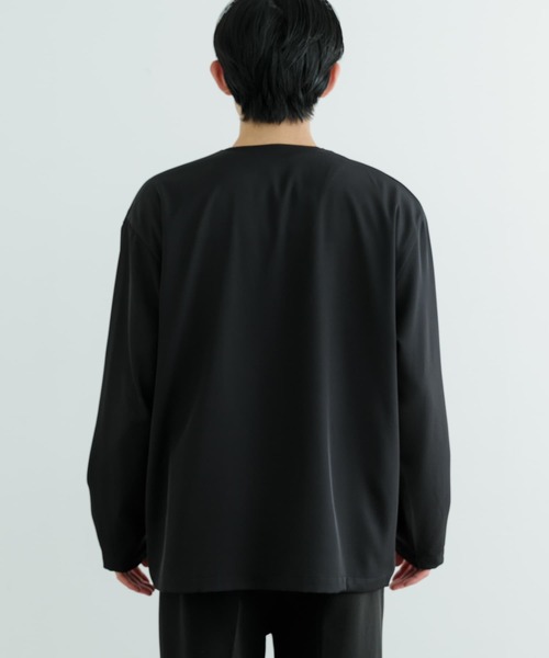 ITEMS URBANRESEARCH(アイテムズ アーバンリサーチ)の「シアーストレッチ ラップカーディガン(カーディガン/ボレロ・メンズ・ベージュ/ブラック・MEDIUM/LARGE)」の13枚目の写真