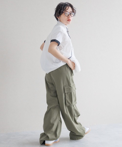 RAGEBLUE（レイジブルー）の「Wジップ/ドロストネックパイピングナイロンベスト（ベスト・レディース・ホワイト/ブルー・FREE）」の16枚目の写真