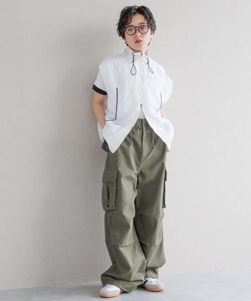 RAGEBLUE（レイジブルー）の「Wジップ/ドロストネックパイピングナイロンベスト（ベスト・レディース・ホワイト/ブルー・FREE）」の17枚目の写真