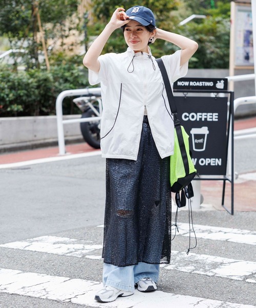 RAGEBLUE（レイジブルー）の「Wジップ/ドロストネックパイピングナイロンベスト（ベスト・レディース・ホワイト/ブルー・FREE）」の18枚目の写真