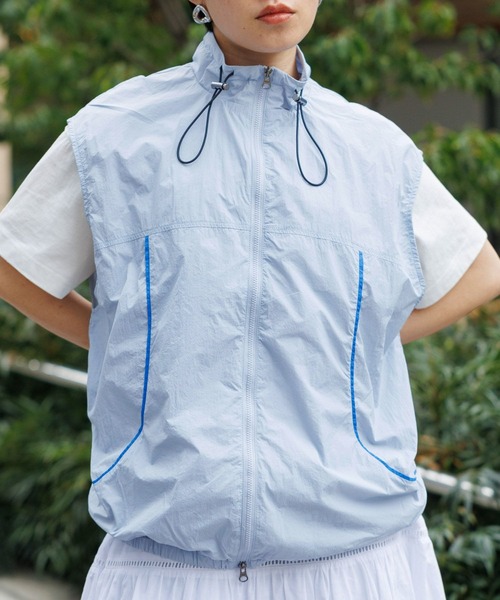 RAGEBLUE（レイジブルー）の「Wジップ/ドロストネックパイピングナイロンベスト（ベスト・レディース・ホワイト/ブルー・FREE）」の5枚目の写真