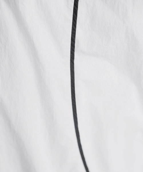 RAGEBLUE（レイジブルー）の「Wジップ/ドロストネックパイピングナイロンベスト（ベスト・レディース・ホワイト/ブルー・FREE）」の12枚目の写真